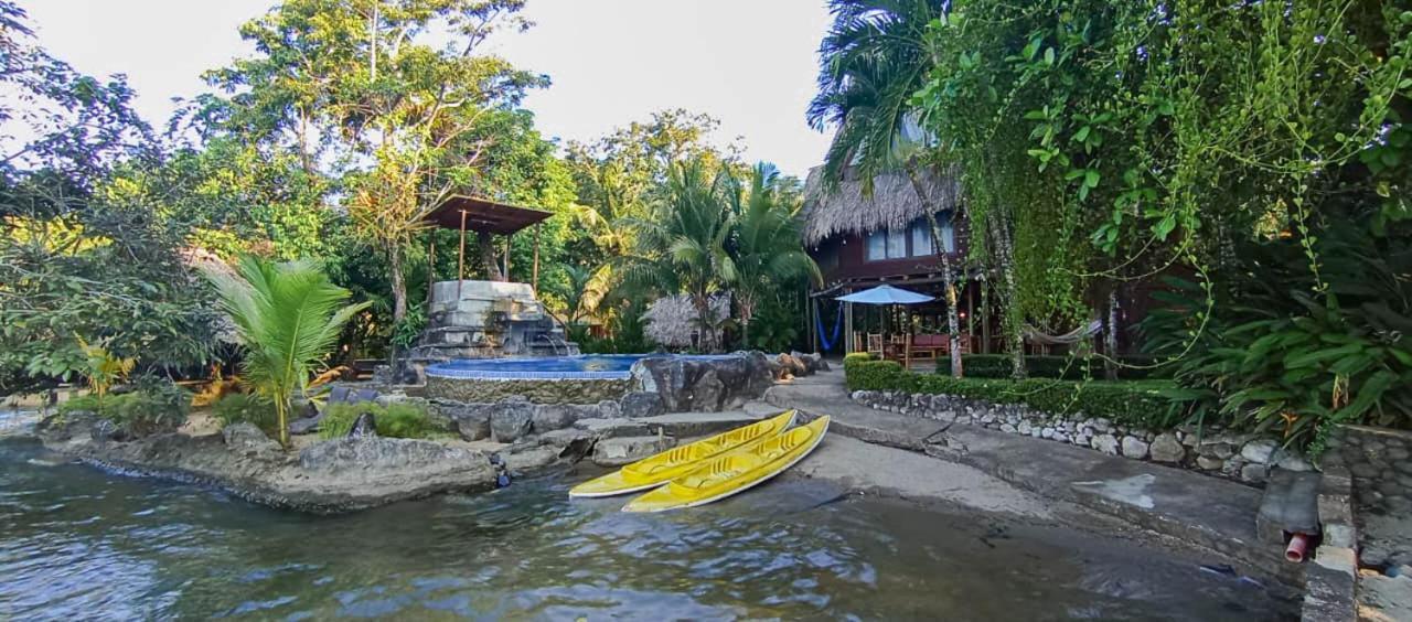 Casa Caribe Hotel Rio Dulce Exteriör bild